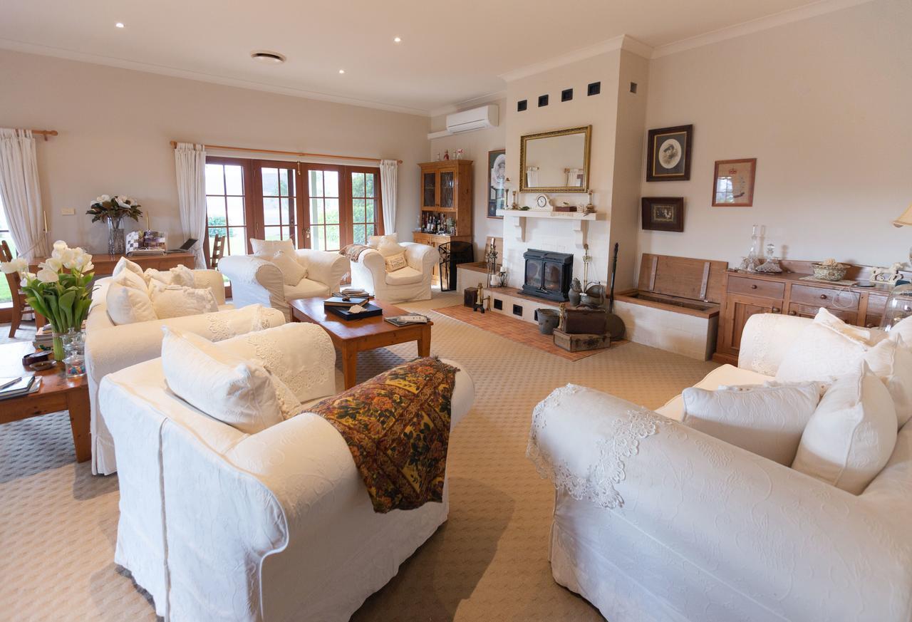 สตราเทิร์น พาร์ค ลอดจ์ Bed & Breakfast สโคน ภายนอก รูปภาพ