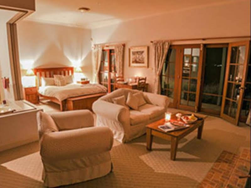 สตราเทิร์น พาร์ค ลอดจ์ Bed & Breakfast สโคน ภายนอก รูปภาพ